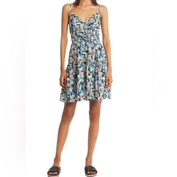 Rails Dresses & Skirts - Rails Carmen Smock Waist Floral Sundress